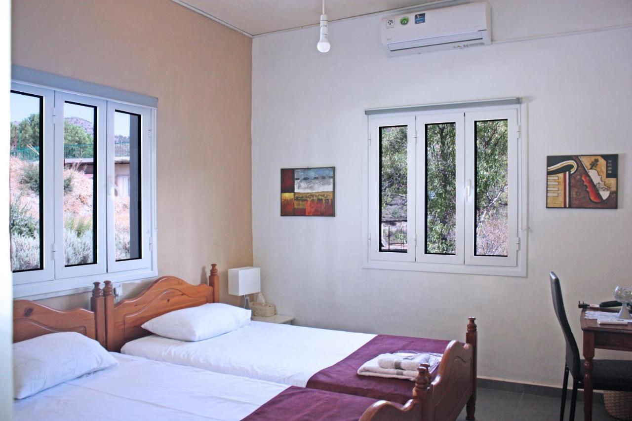 Laoni Guest House In Moutoullas, Marathasa Limassol Exterior photo